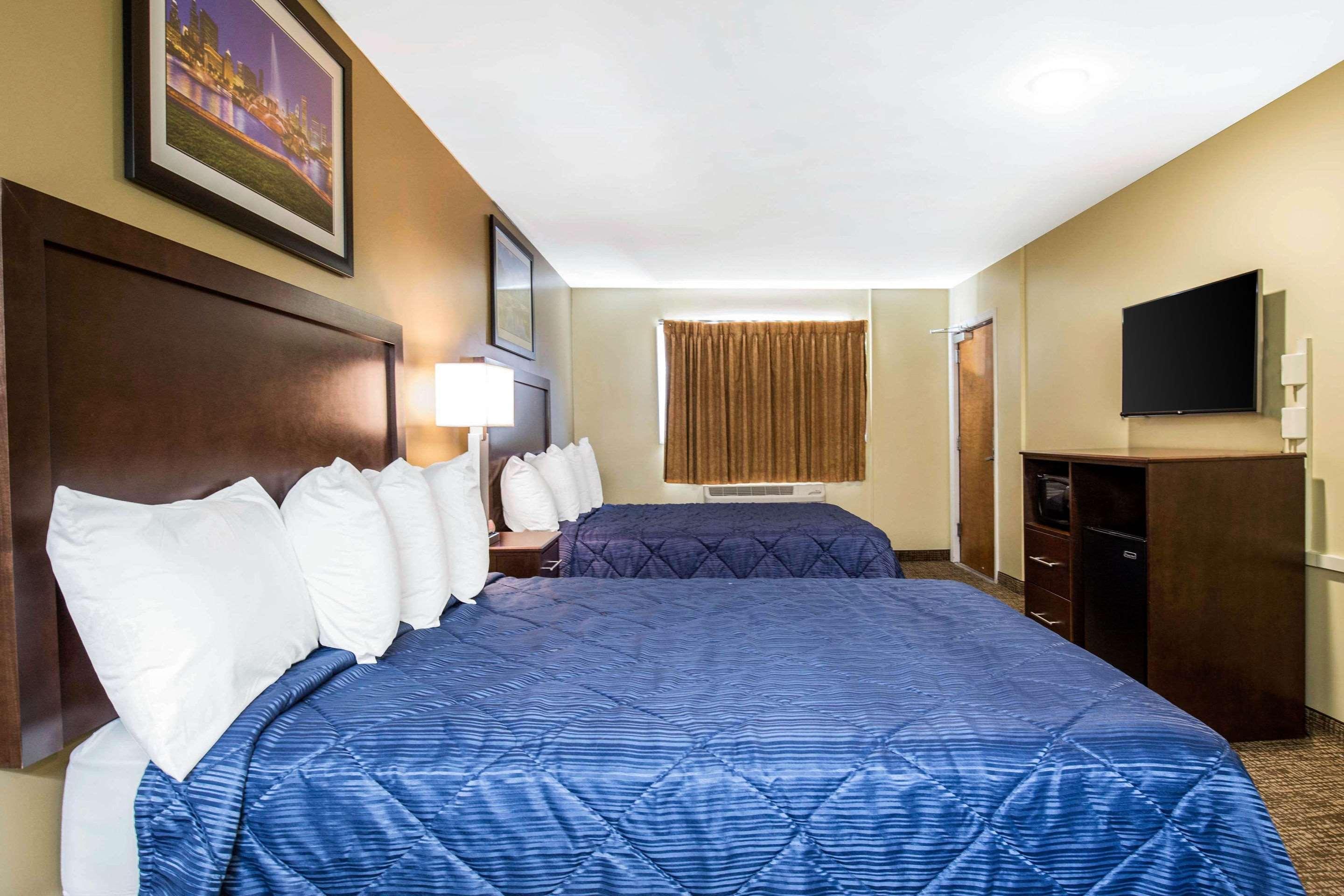 Rodeway Inn Lyons - La Grange Extérieur photo