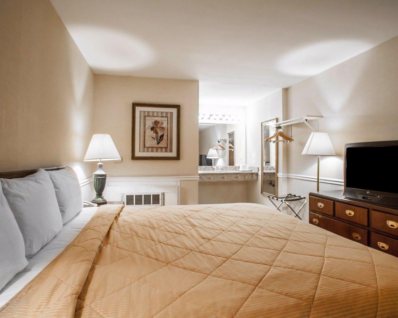 Rodeway Inn Lyons - La Grange Extérieur photo