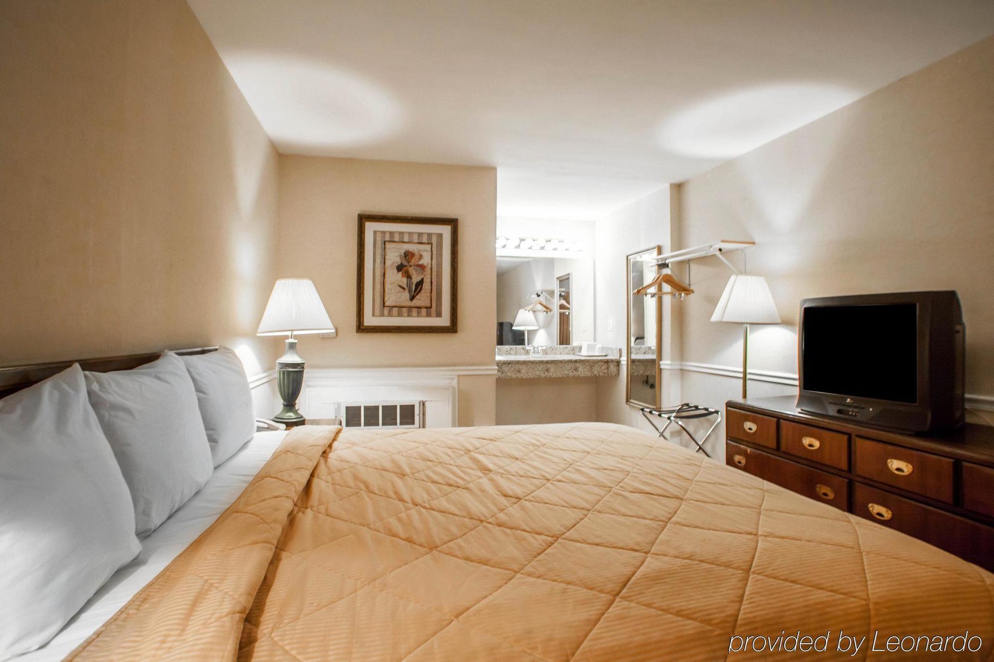 Rodeway Inn Lyons - La Grange Extérieur photo